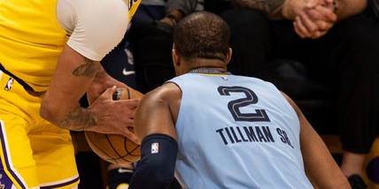 Nba, Memphis e Milwaukee si riscattano: Denver allunga sul 2-0