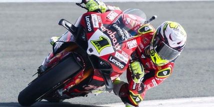 Superbike: tripletta Bautista ad Assen, sua anche gara-2. Ducati fa 400