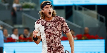 Tennis, Atp Madrid: Tsitsipas vola ai quarti di finale