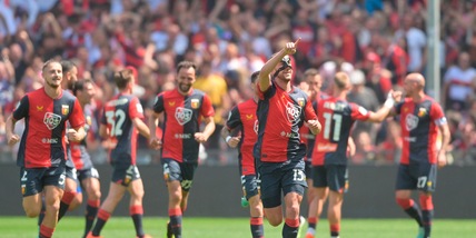 Genoa in Serie A, il Bari si ferma a Modena. Palermo in zona playoff