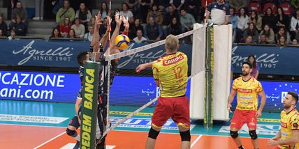 Play Off: Vibo implacabile anche a Bergamo, Superlega vicina