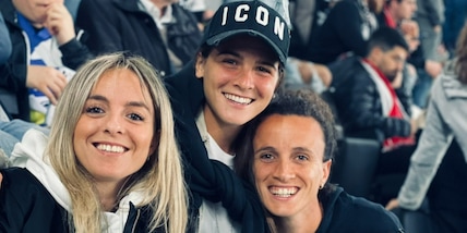 Juve-Siviglia, tre tifose speciali in tribuna all'Allianz Stadium