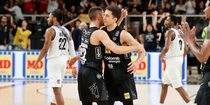 Basket, Playoff Serie A: Tortona cade a Trento In Gara 3. Virtus 3-0