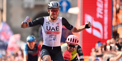 Giro d'Italia, McNulty vince la 15ª tappa. Armirail resta maglia rosa