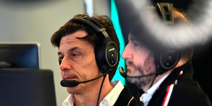 F1, Hamilton in Ferrari? Wolff smentisce: "Tutto falso"