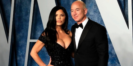 Jeff Bezos, il fondatore di Amazon si sposa: la proposta a Lauren Sanchez