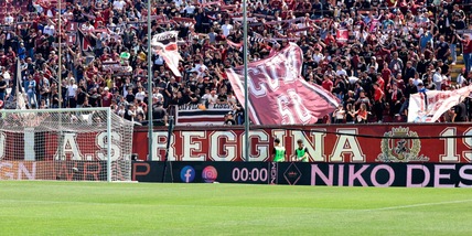 Reggina, il club risponde alle accuse: il comunicato