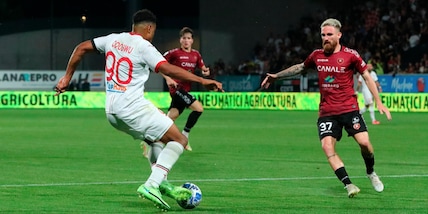 Pronostico Sudtirol-Bari, partita a scacchi tra Bisoli e Mignani