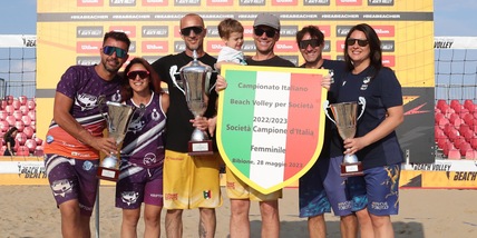 Gli scudetti maschile e femminile alla Beach Volley Training