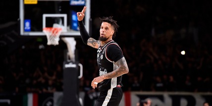 Basket, Playoff: la Virtus Bologna domina gara 1, Tortona ko