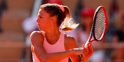 Giorgi si ritira dal Roland Garros, avanza Pegula. Fuori anche Errani