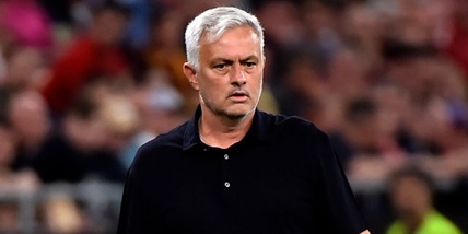 Siviglia-Roma, la Uefa apre un'indagine su Mourinho, squadra e tifosi