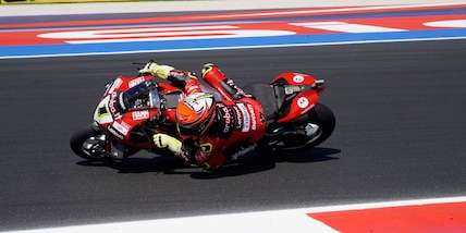 Superbike: Bautista domina gara 1 a Misano, doppietta Ducati con Rinaldi