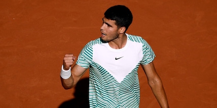 Alcaraz domina Musetti e vola ai quarti del Roland Garros