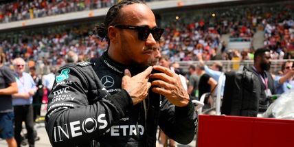 F1, Hamilton pronto al rinnovo: "Nel 2024 punto a sfidare le Red Bull"