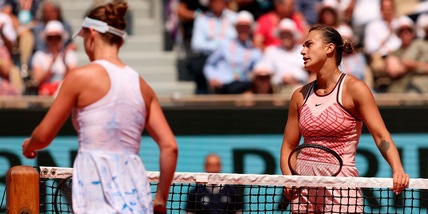 Tennis, Roland Garros: Svitolina non stringe la mano a Sabalenka