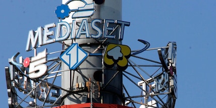 Addio a Silvio Berlusconi. Mediaset cambia programmazione: i dettagli