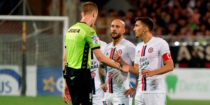 Foggia, tifosi insultano arbitro ma sbagliano profilo: "Sono un metalmeccanico"