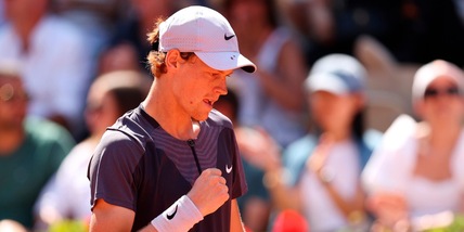 Tennis, a Sinner il derby azzurro di Halle: Sonego ko in tre set