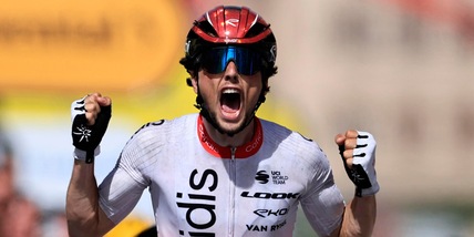 Tour de France, Lafay vince la 2ª tappa. Yates resta maglia gialla