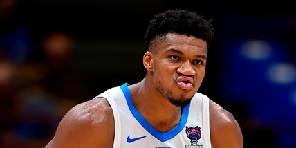 Basket, Antetokounmpo operato: Mondiale con la Grecia a rischio