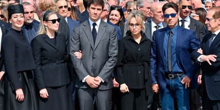 Berlusconi, nel testamento manca un figlio! Chi è, il perché e che succede