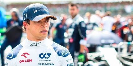 F1, De Vries dopo il caso Ricciardo: “Fa male essere cacciati così”