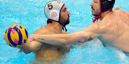 Pallanuoto, l'Italia domina la Cina 18-5 e vola ai quarti di finale