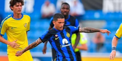 Sensi, Esposito e Lazaro in tournée con l'Inter per convincere Inzaghi