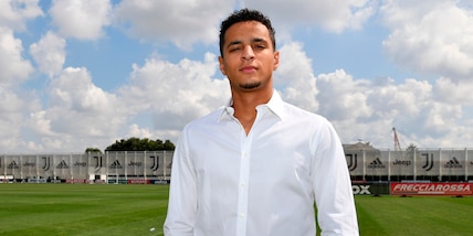 Ihattaren-Juve, stavolta è finita davvero: ufficiale la risoluzione