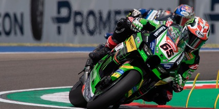 Superbike, Rea trionfa in gara-1 a Most: Petrucci a podio, Bautista 12°