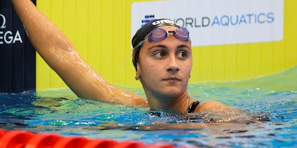 Quadarella giù dal podio mondiale negli 800 stile. Ledecky supera Phelps