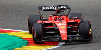 Ferrari a podio con Leclerc: a Spa è doppietta Red Bull, out Sainz