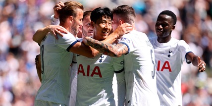 Kane, che poker col Tottenham! Messaggio al Bayern per il mercato