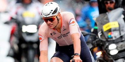 Mondiali Ciclismo, Van der Poel fenomeno: è suo l'oro su strada