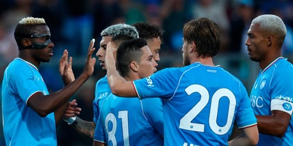 Il Napoli è già in forma campionato: Osimhen-Simeone, 2-0 all'Apollon
