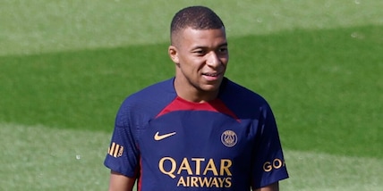 Mbappé-Psg, altro colpo di scena: reintegrato in prima squadra Mbappé-Psg, altro colpo di scena: reintegrato in prima squadra