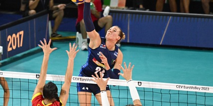 Europei Femminili: l'Italia fatica con la Spagna ma vola ai quarti