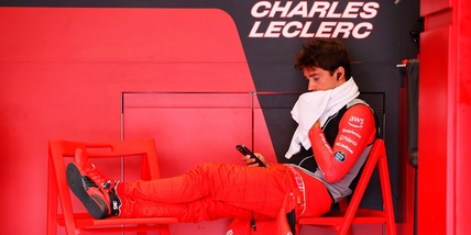 Leclerc, l’errore Ferrari al pitstop e il ritiro in Olanda: l’analisi