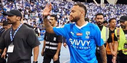 Neymar attacca il Psg e difende Messi: "Abbiamo vissuto l'inferno"