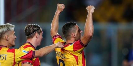 Lecce inarrestabile, Salernitana ko: D'Aversa vola a quota 7 con la Juve!