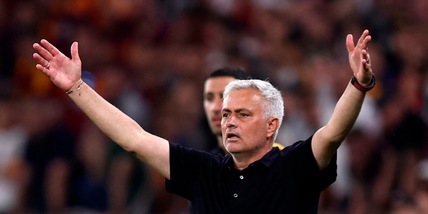Mourinho: "Roma-Siviglia? Se parlo prendo dieci giornate di squalifica"