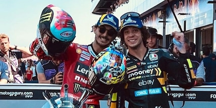 MotoGP: Bagnaia orsetto come Justin Bieber, Bez cantante