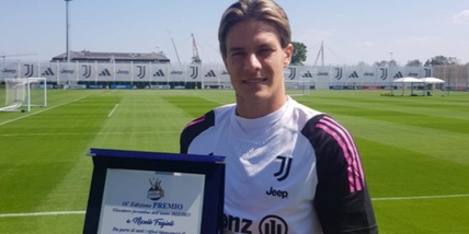 Fagioli riceve il premio Vecchia Signora: è il migliore della Juve 2022/23