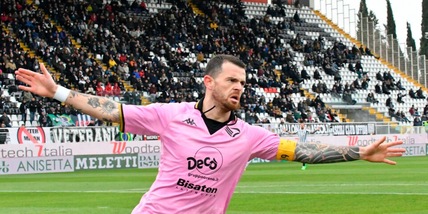 Palermo-Cosenza, Brunori contro Forte: chi vince? Bookie convinti