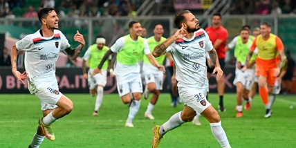 Il Cosenza passa a Palermo: magia di Canotto al 91', primo ko per Corini