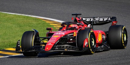 Ferrari giù dal podio in Giappone, Leclerc 4° e Sainz 6°: vince Verstappen