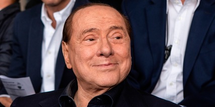 Compleanno Berlusconi, gli omaggi di Milan e Monza. E la Fascina...
