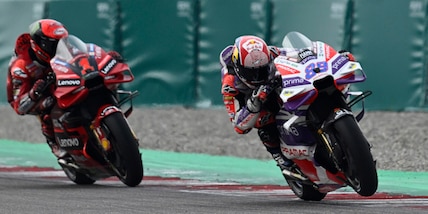 Martin beffa Bagnaia grazie alla pioggia: temporale in Giappone, la gara finisce prima