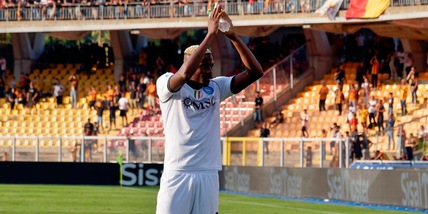 Osimhen torna a parlare sui social: il messaggio ai tifosi del Napoli